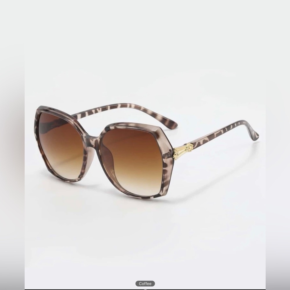 Tortoiseshell Frame Fashion Glasses Coffee